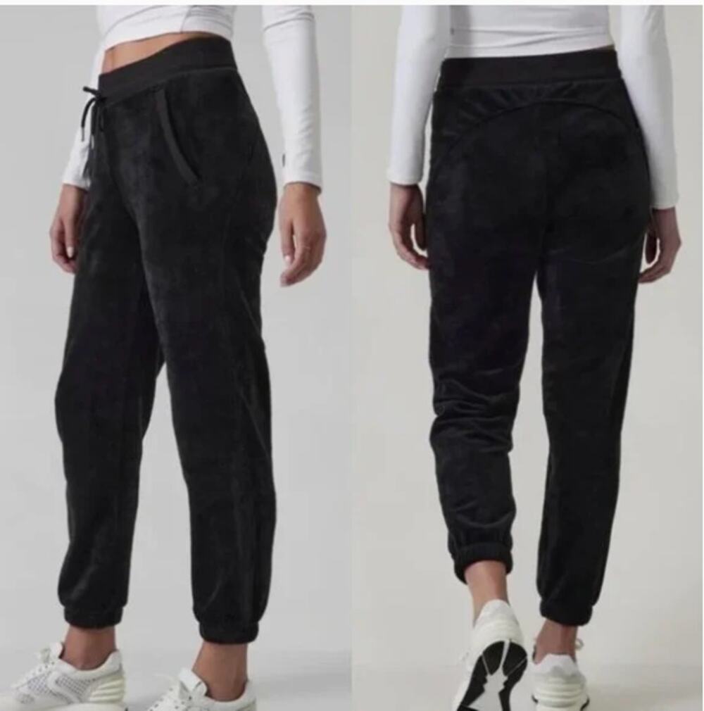 Athleta Recovery Cozy Jogger Pull On Black Velour Pull on Pants Womens XL